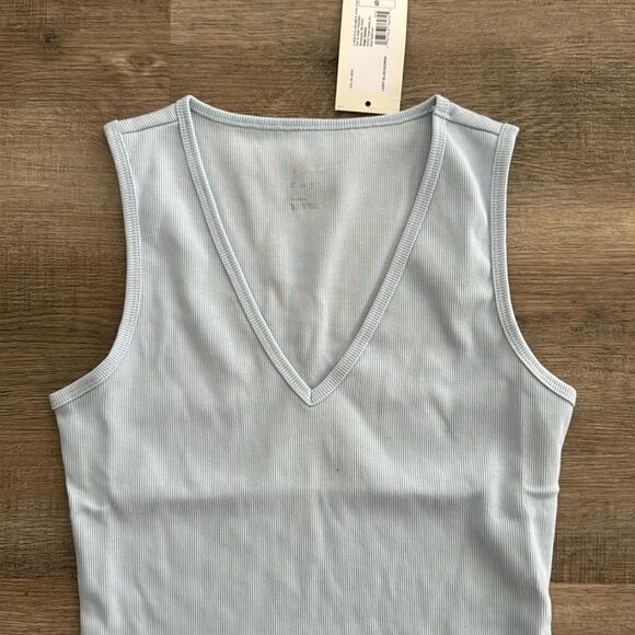 Light blue Ribbed Bodysuit with V-Neck and Snap Closure A new Day S - Picture 2 of 4